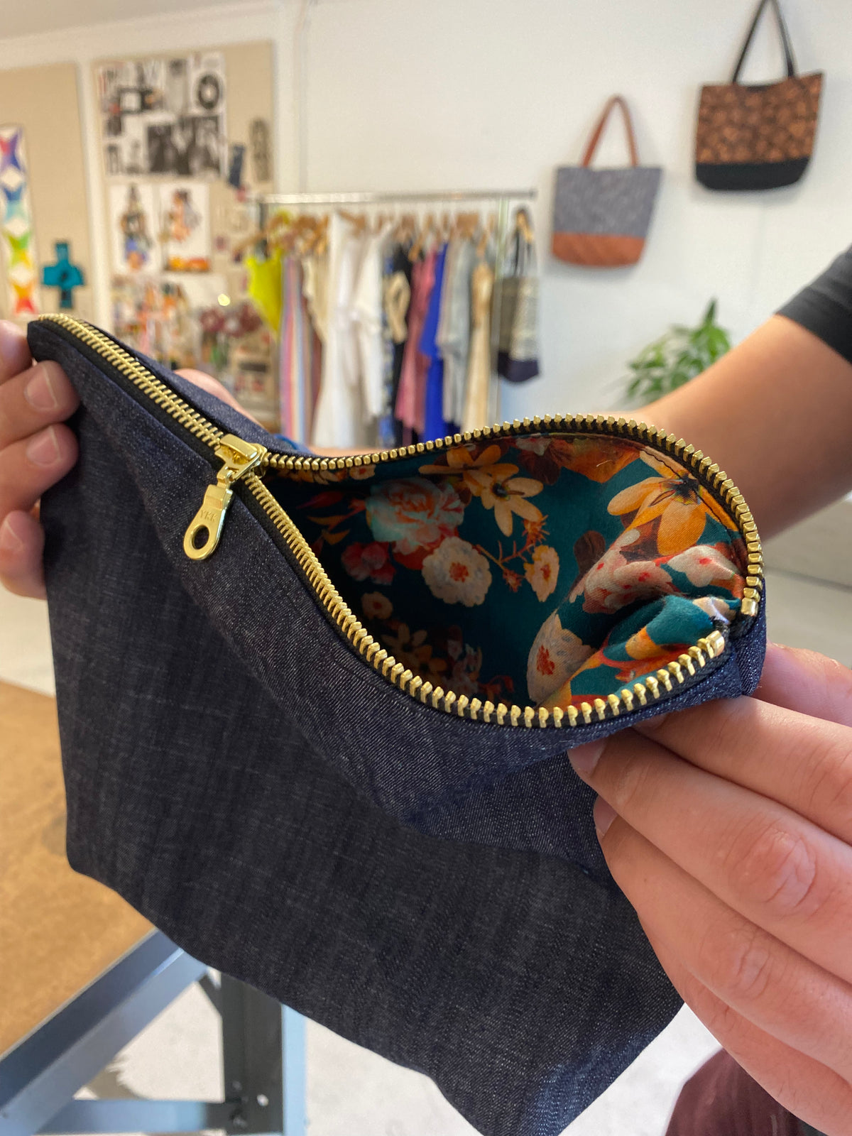 Intro to Sewing II: Zippered Pouch