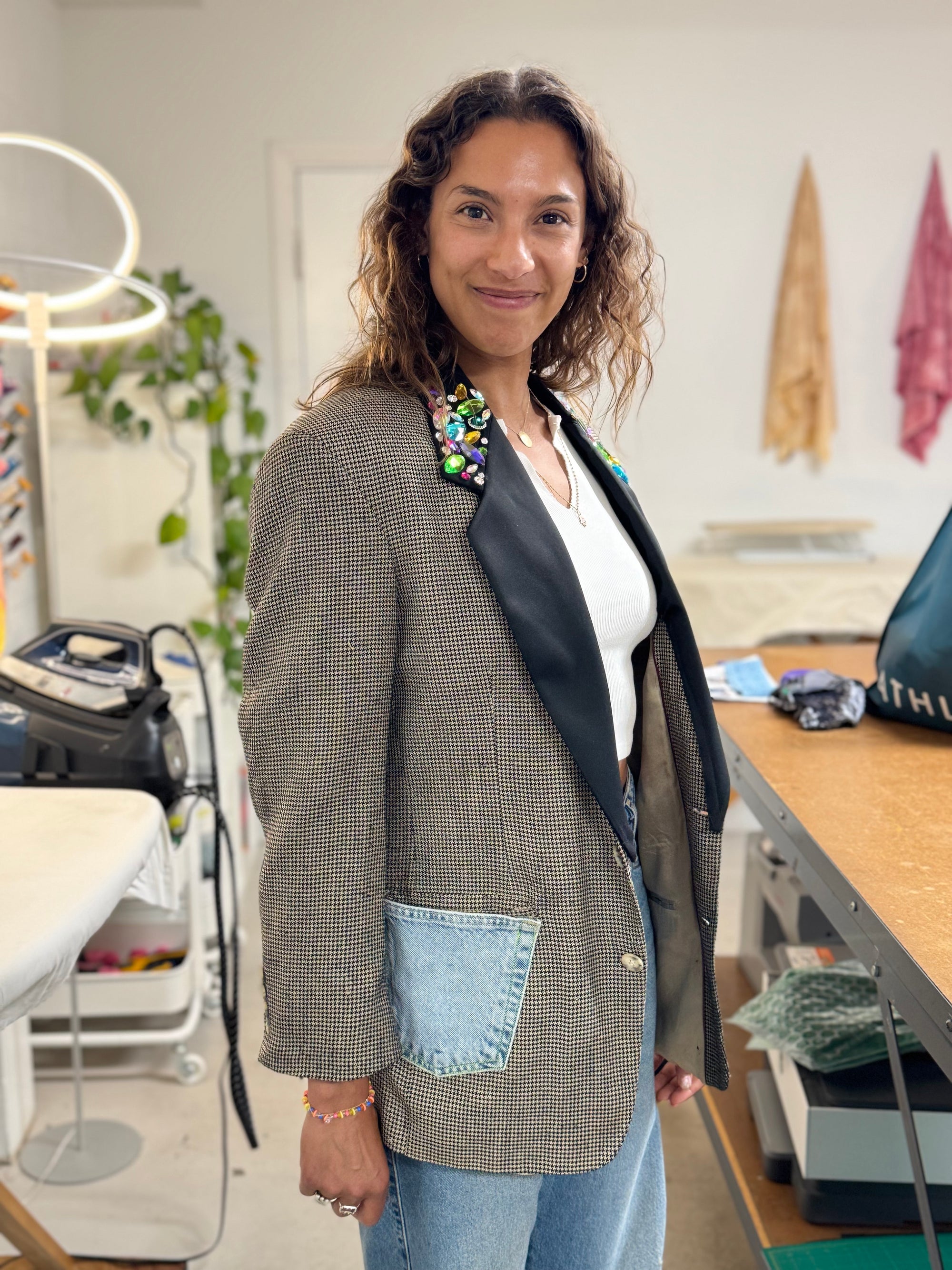 Thrift & Flip: Create Clothes That Feel Like You